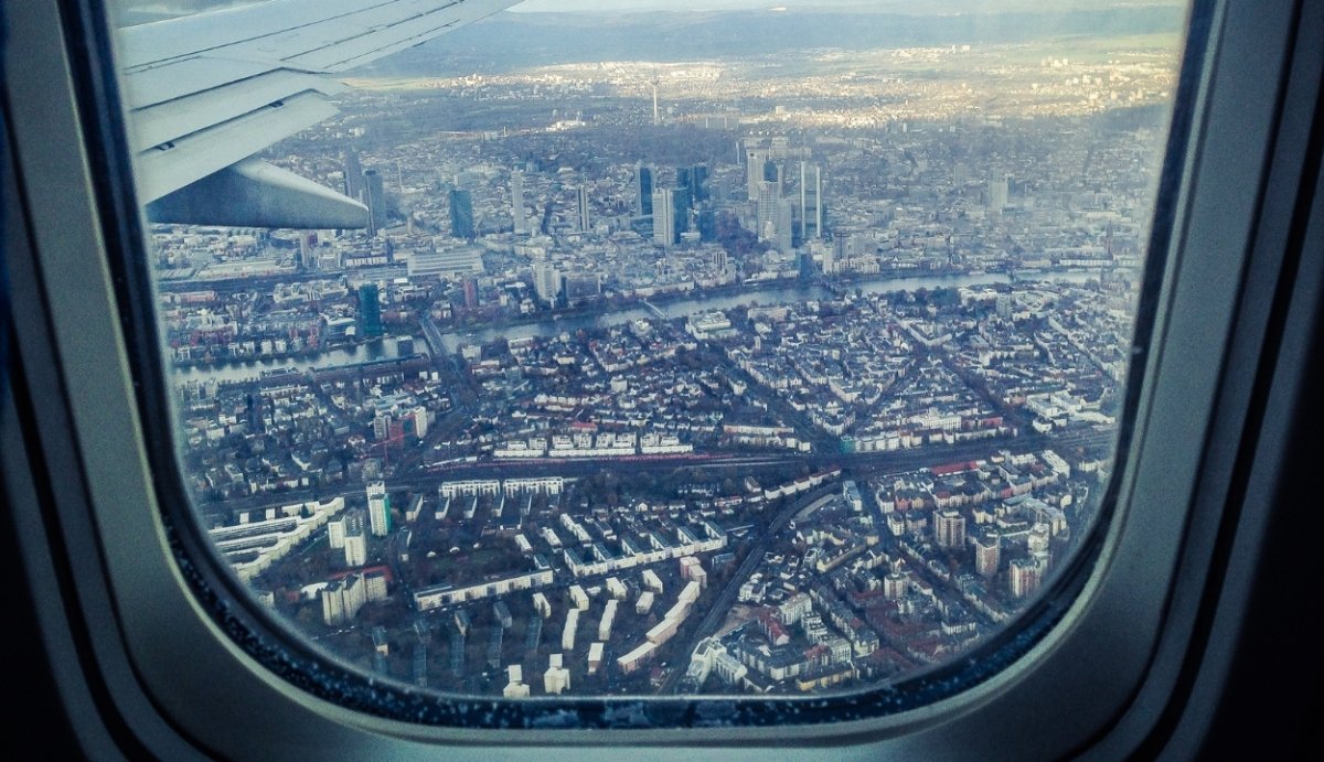 Can You Take THC-O on a Plane? Rules for Flying with THCO - VO Inc