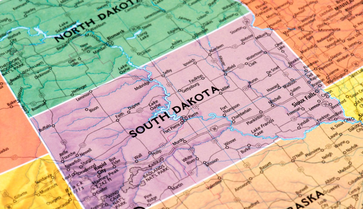 South Dakota Cannabis Laws + Possession Limits - VO Inc