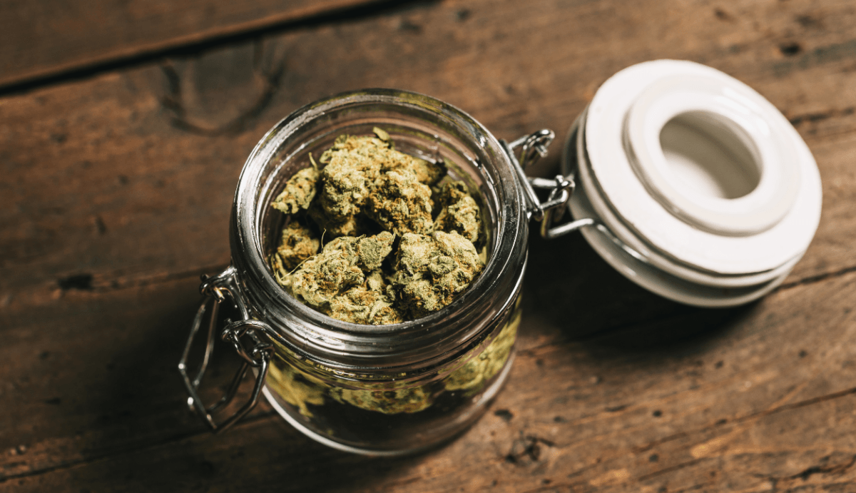 Storing Delta 8 THC Properly (+3 Mistakes to Avoid) - VO Inc